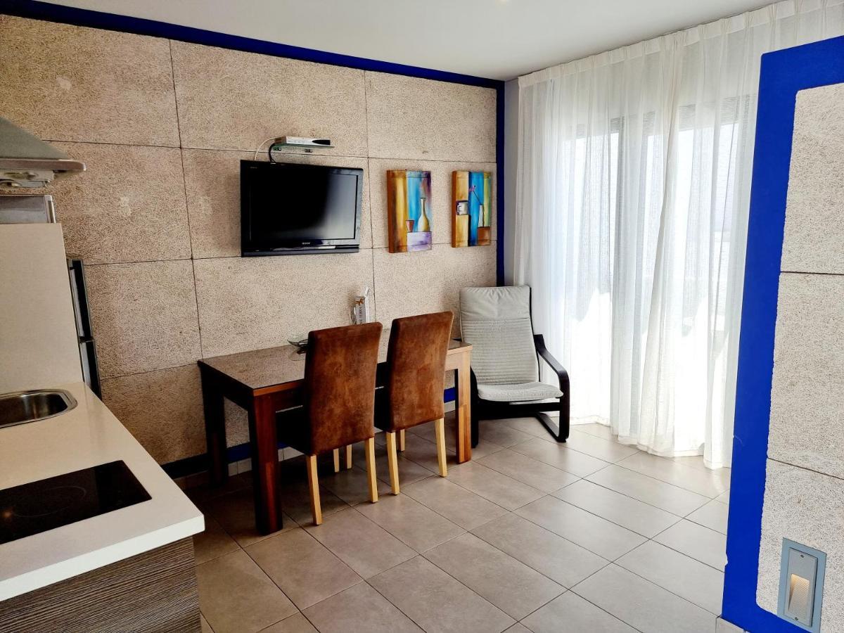 Apartamentos El Arrecife Кониль-де-ла-Фронтера Экстерьер фото