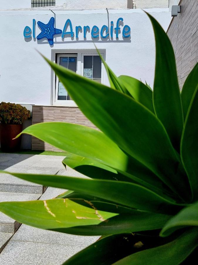 Apartamentos El Arrecife Кониль-де-ла-Фронтера Экстерьер фото