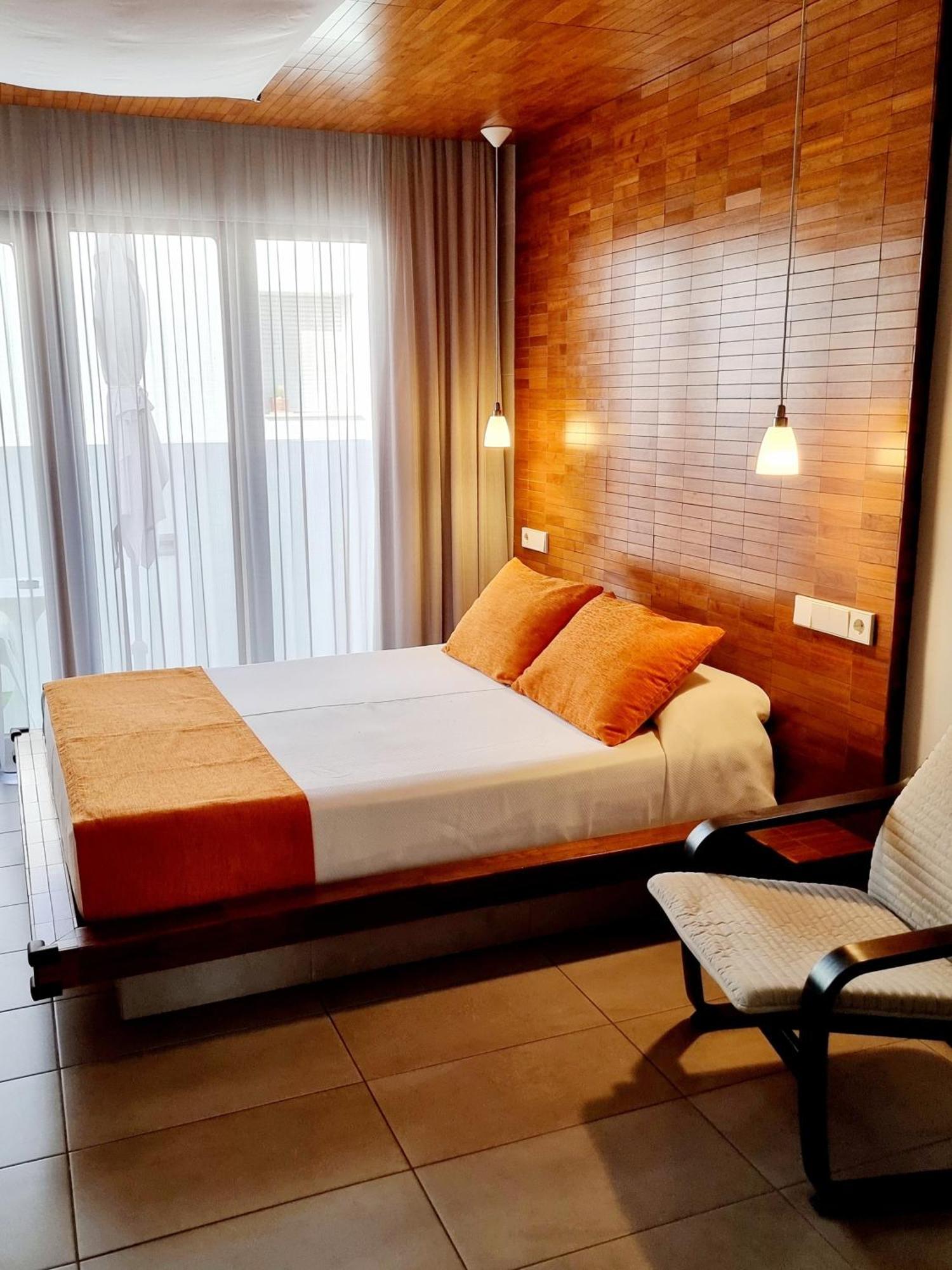 Apartamentos El Arrecife Кониль-де-ла-Фронтера Экстерьер фото